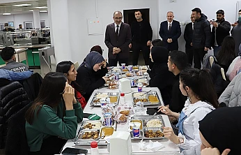 Fırat Üniversitesi, öğrencileri için iftar kampanyası başlattı