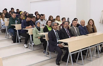 FÜ'de 'Yeni Nesil İş Kurma ve İş Bulma' konulu panel