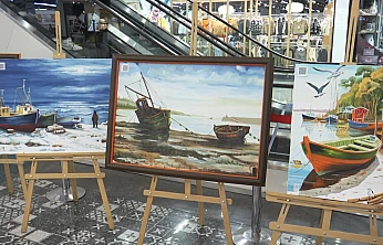 Hükümlü ve tutukluların yaptığı resimler sergilendi