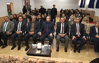 Karakaya Güzel Sanatlar Lisesi'nde 'Müzik, Şiir ve Resmin Buluşması'