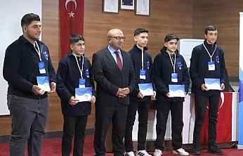 Öğrenciler MESS Eğitim Vakfı tarafından ödüllendirildi