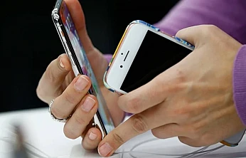 Öğrencilere akıllı telefon alırken ÖTV yok!