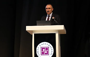Rektör Prof. Dr. Göktaş, akademik personelle bir araya geldi
