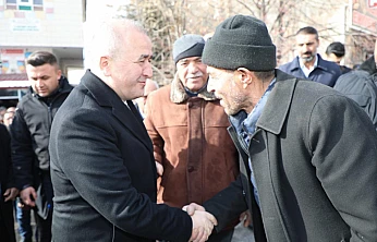 Vali Hatipoğlu Karakoçan'da temaslarda bulundu