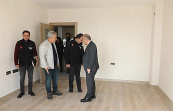 Vali Hatipoğlu, Zafran 3. Etap TOKİ şantiyesinde incelemelerde bulundu