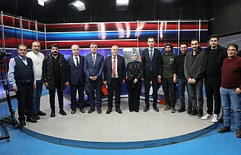 Vali Hatipoğlu, Zeki Akbıyık'ın konuğu oldu