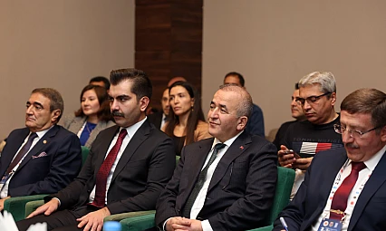 'Beyaz Ev' Modeli Antalya'da uluslararası sahneye çıktı