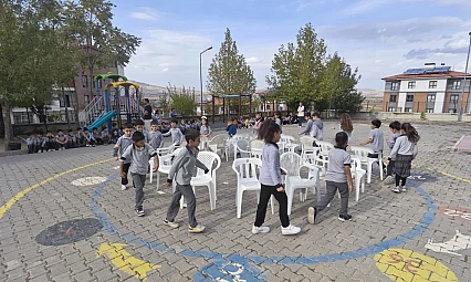 Çocuklar eğlenceye doydu