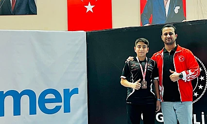 Elazığlı sporculardan Türkiye Dart Şampiyonası'nda 4 madalya