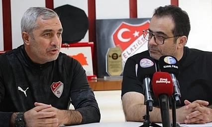 Elazığspor Mustafa Sarıgül'le resmi sözleşme imzaladı