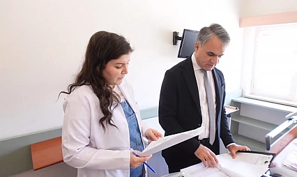 Prof. Dr. Nevzat Gözel: Bilinçli antibiyotik kullanımı hayati önem taşıyor