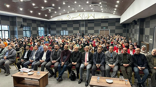Usta isim Zafer Kiraz, bir kez daha hayran bıraktı