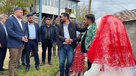 Nazırlı: Ekonomi Üzerinden Siyaset Tüccarlığı Yapanlara Aldanmayın