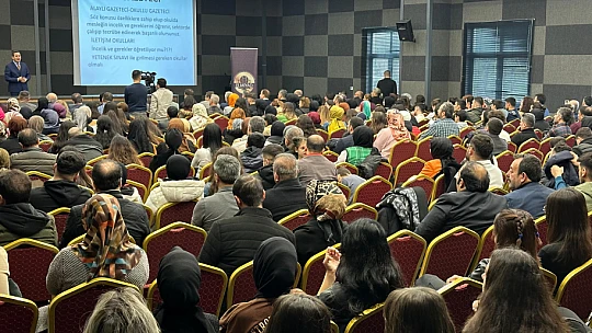 Usta isim Zafer Kiraz, bir kez daha hayran bıraktı