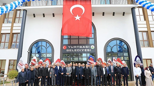 Yurtbaşı Belediyesi yeni hizmet binasının açılışı gerçekleştirildi
