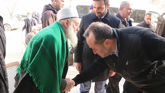 Milletvekili Ağar, Palu'da depremzedelerle bir araya geldi