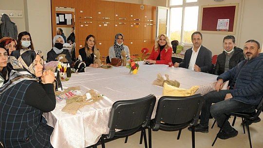 Başkan Yılmaz Öğretmenleri Unutmadı