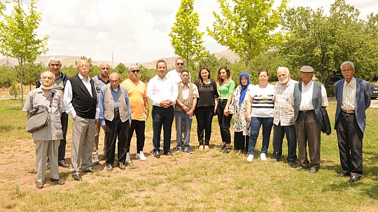 Başkan Yılmaz Huzurevi sakinlerini ağırladı