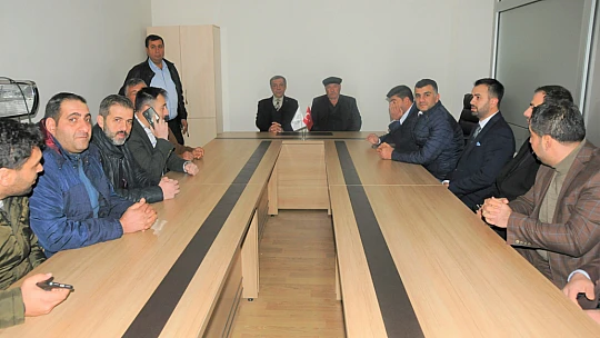 Başkan Adayı Şekerdağ'dan Sebze Hali esnafına ziyaret