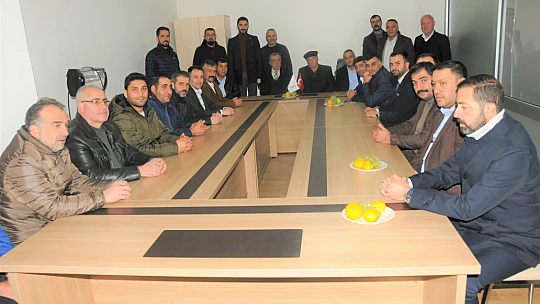 Başkan Adayı Şekerdağ'dan Sebze Hali esnafına ziyaret