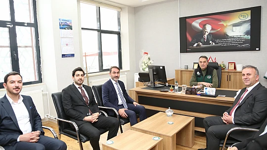 Başkan adayı Duran'dan resmi kurum ve esnaf ziyareti