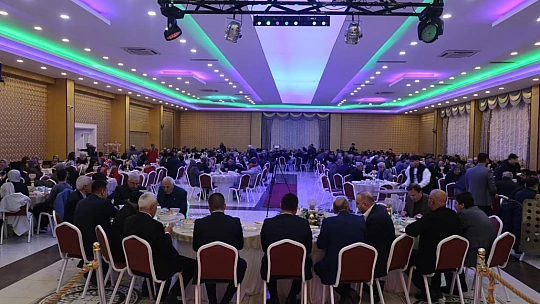 AK Parti Kurucularından Vahap Erdem'den, Murat Aygen'e Destek