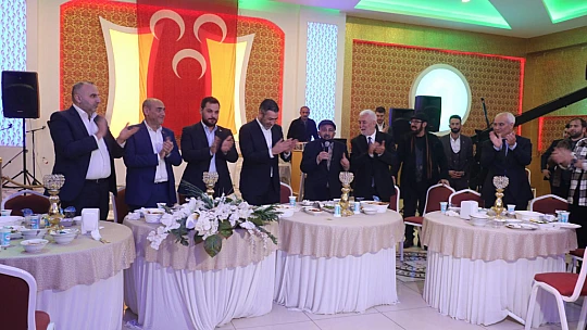 AK Parti Kurucularından Vahap Erdem'den, Murat Aygen'e Destek
