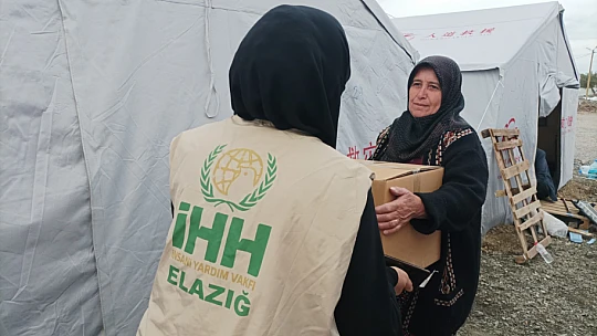 Elazığ'dan Kahramanmaraş'a kadınlar gününde kadın dayanışması