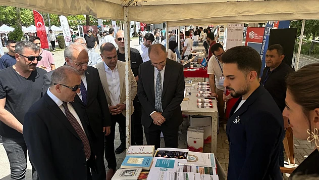 AÜB Tanıtım ve Tercih Fuarı, FÜ ev sahipliğinde Elazığ'da gerçekleştirildi