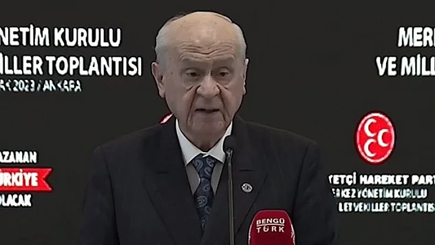 Bahçeli Kızılcahamam'da 6'lı masaya saydırdı!