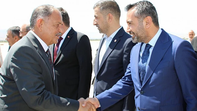 Bakan Özhaseki, Elazığ'da