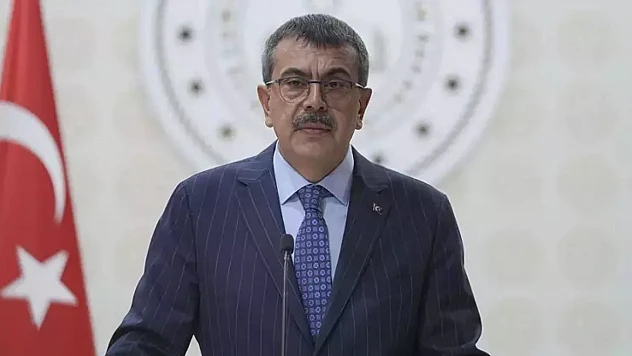 Bakan Tekin'den 'zorunlu bağış tartışmalarına' yanıt