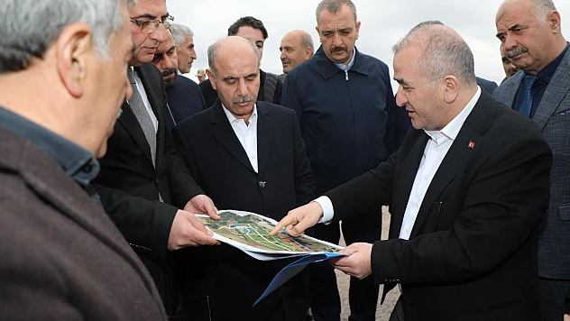 Bakan Yardımcısı Aktaş ve Vali Hatipoğlu'ndan Kovancılar'a ziyaret