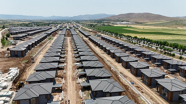 Başkan Şerifoğulları, Batı Prestij Projesi alanında incelemede bulundu