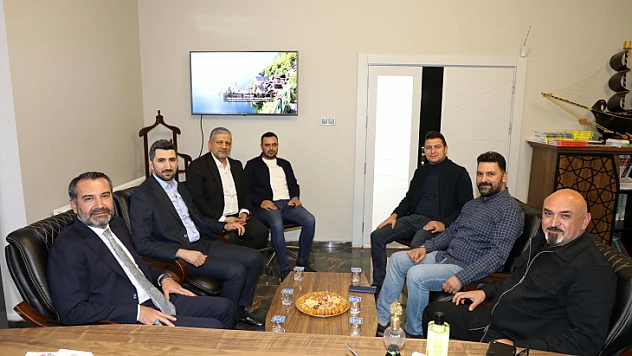 Başkan Şerifoğulları, eğitimciler ve öğrencilerle bir araya geldi