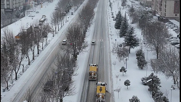Başkan Şerifoğulları: Ekiplerimiz, 7/24 görev başında