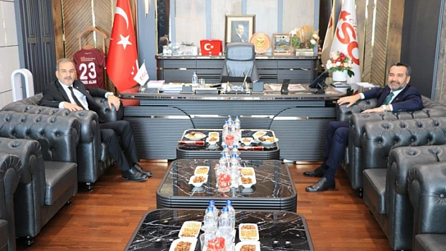 Başkan Şerifoğulları'ndan Başkan Alan'a ziyaret 