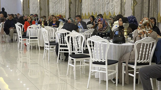 Berberler ve Kuaförler Odası'ndan motivasyon gecesi