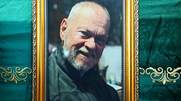 Canan hocanın eşi son yolculuğuna uğurlandı