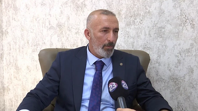 Canbay, Genel Başkanlığa aday olduğunu açıkladı