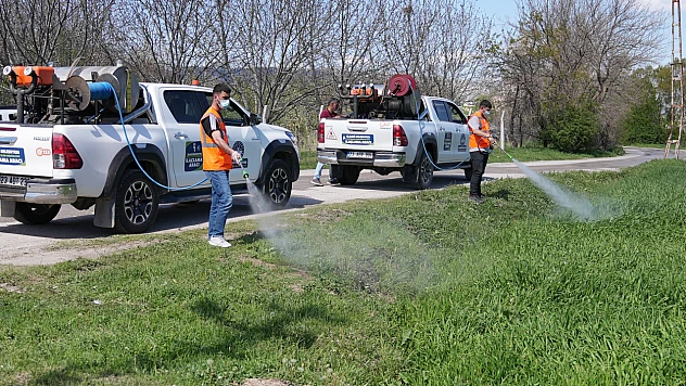 Elazığ Belediyesi ilaçlama çalışmalarına hız verdi