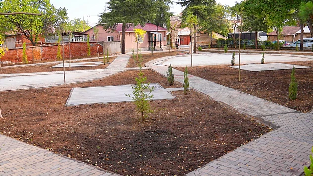 Elazığ Belediyesi'nden Hankendi Mahallesi'ne yeni yaşam alanı