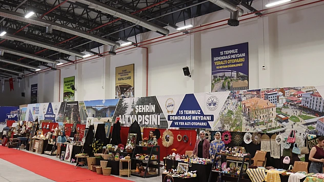 Elazığ Belediyesi'nin kursiyerlerinden yıl sonu sergisi