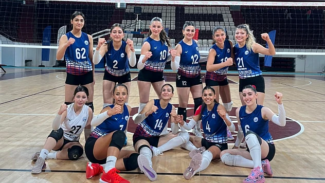 Elazığ Belediyespor Kadın Voleybol Takımı, çeyrek final maçına çıkıyor