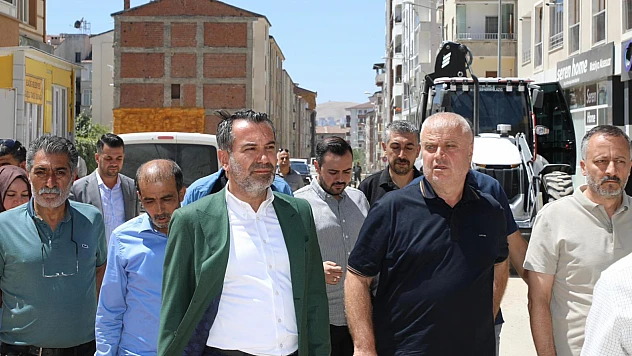 Elazığ'da dönüşüm sürüyor Başkan Şahin Şerifoğulları sahada