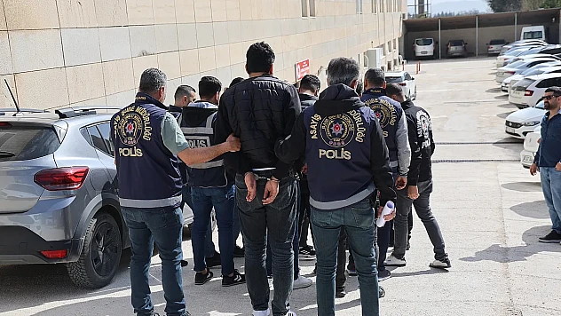 Elazığ dahil 49 ilde eşzamanlı operasyon