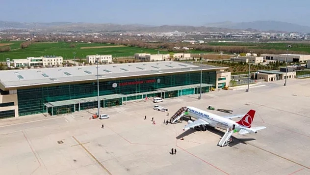Elazığ Havalimanı'nda uçuşlar iptal edildi
