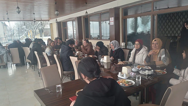 Elazığ Şehit Aileleri ve Malül Gaziler Yardımlaşma Derneği'nden Hazarbaba etkinliği