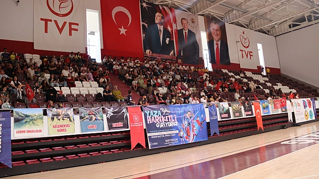 Elazığ Triatlonda iddialı geliyor