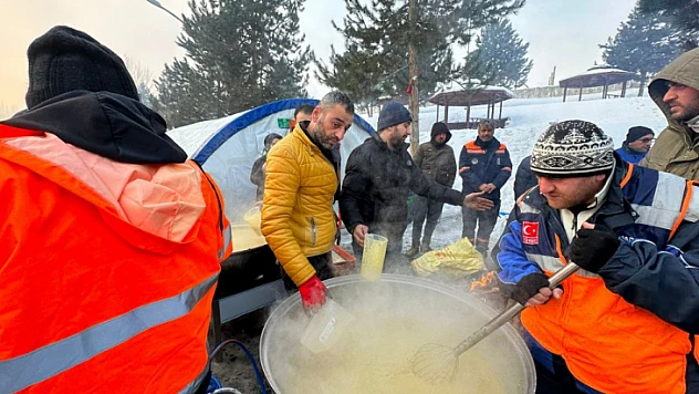 ELMÜTDER deprem bölgelerine desteğini sürüyor